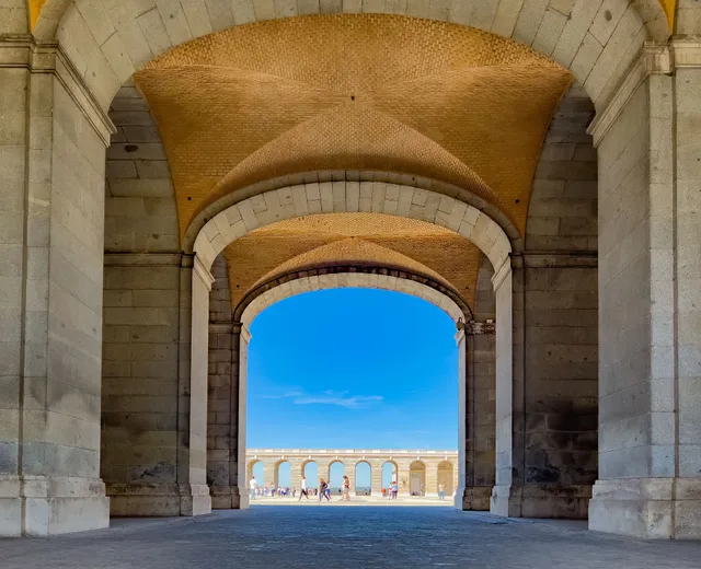 Puerta o Arco de Santiago