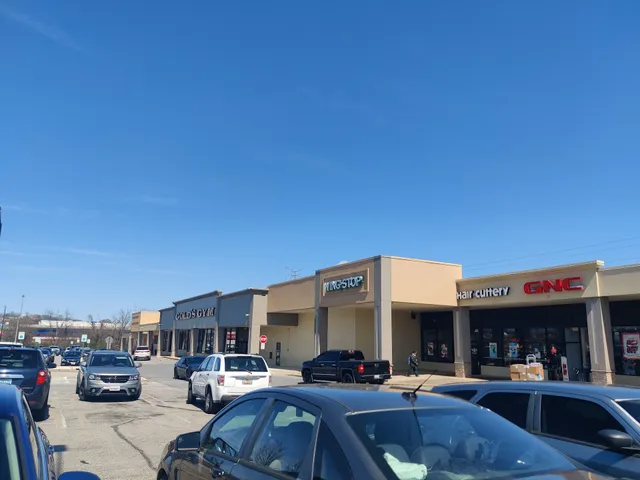 Merritt Manor Shopping Center