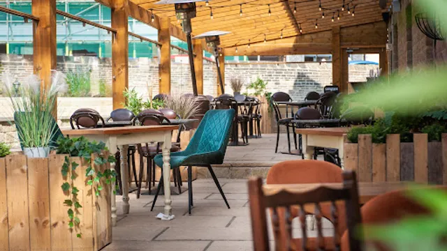 George‘s Bistro & Bar