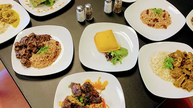 Yeh Mon : Authentic Jamaican Restaurant