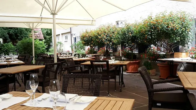 Gasthof Krone - Krone Waldenbuch GmbH