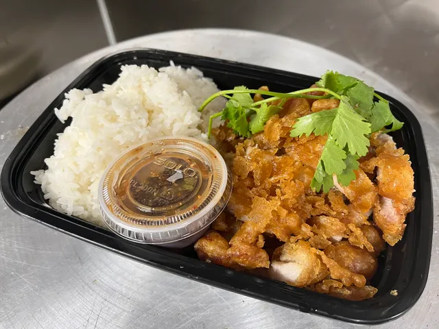 Zaap Der Thai-Lao Kitchen