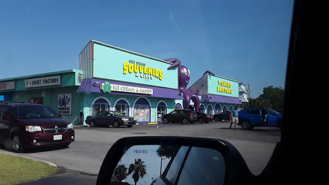 Gulf Shores Souvenirs & Gifts