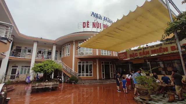 Nhà Hàng Hữu Nghị Ninh Bình