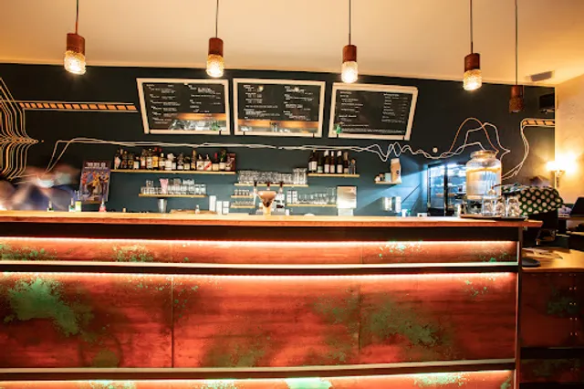 interkosmos - café. bar. utopie