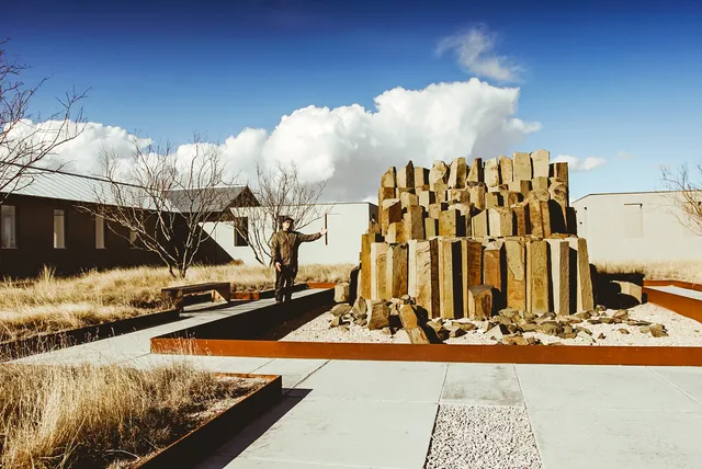 Robert Irwin's "untitled": Dawn to Dusk