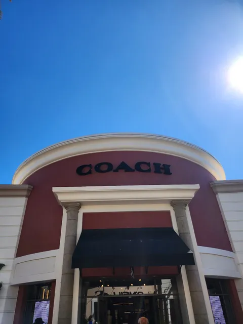 COACH Outlet