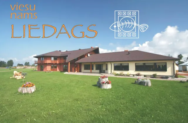 Liedags sezonas viesu māja