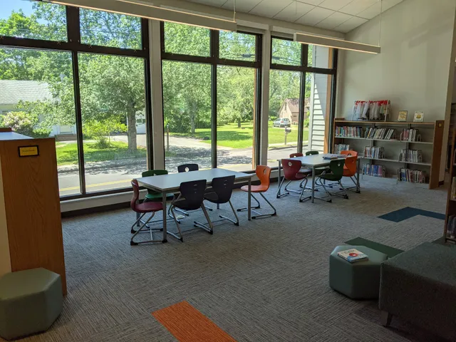 Falmouth Memorial Library