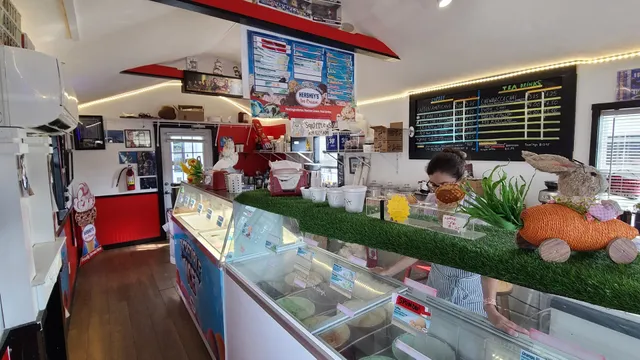 Squirrleys Ice Cream