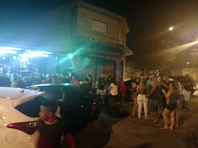 Tropical Bar e restaurante