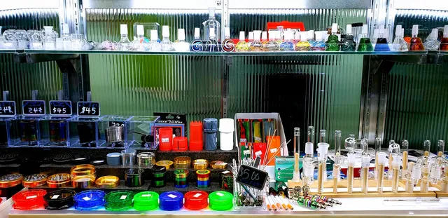 Homegrown Clothing & Gifts