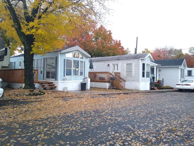 Costa Mobile Home Park