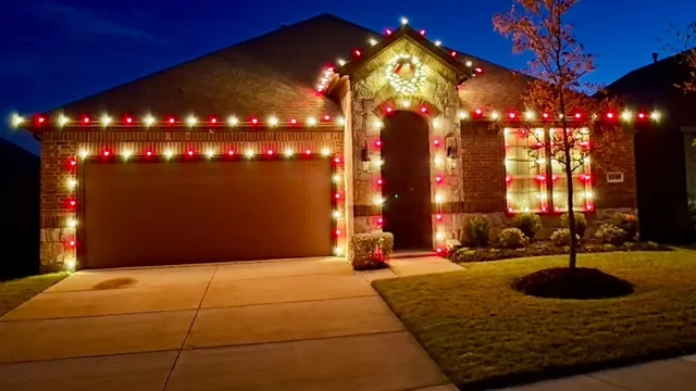 Rooftop Holiday Lighting