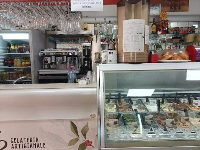 Bar gelateria K2