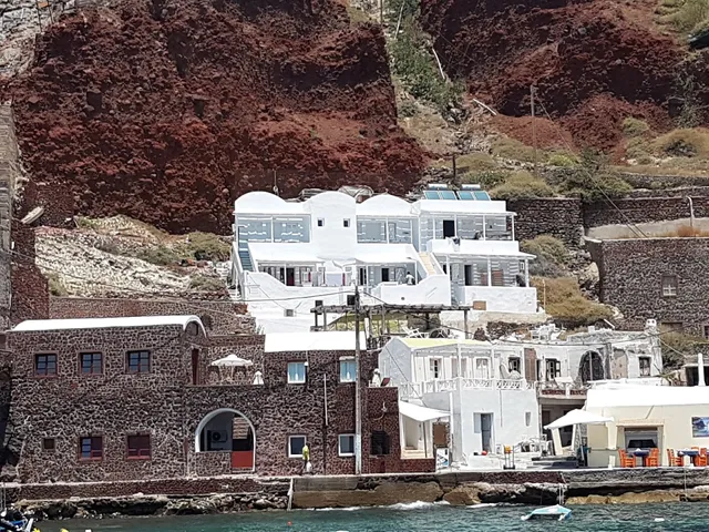 Amoudi Villas