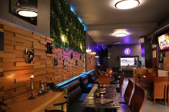 GODFATHER American Restaurant & Bar