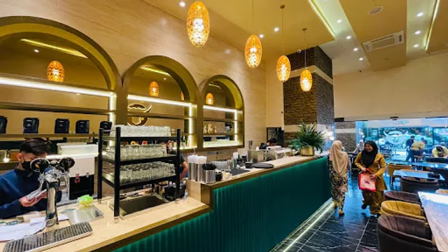 Me’nate Ampang - Steak & Middle Eastern (M-City Ampang)