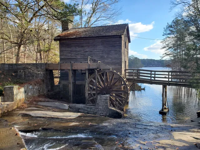 Stone Mountain Park Campground