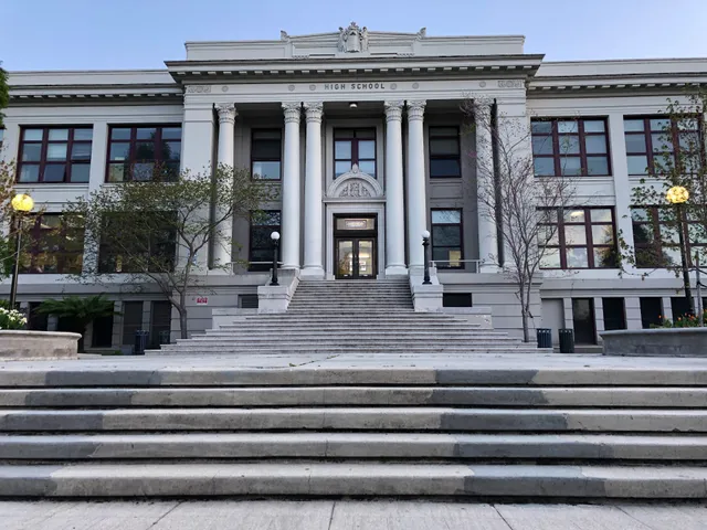 Santa Cruz High School