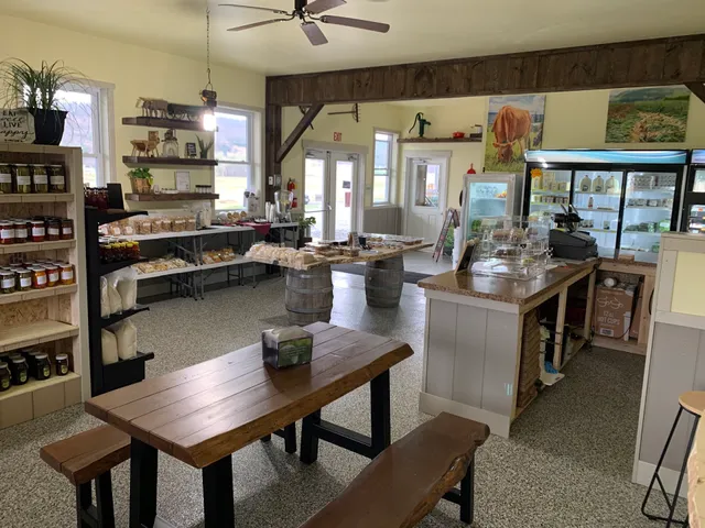 Kinfork Cafe & Country Market