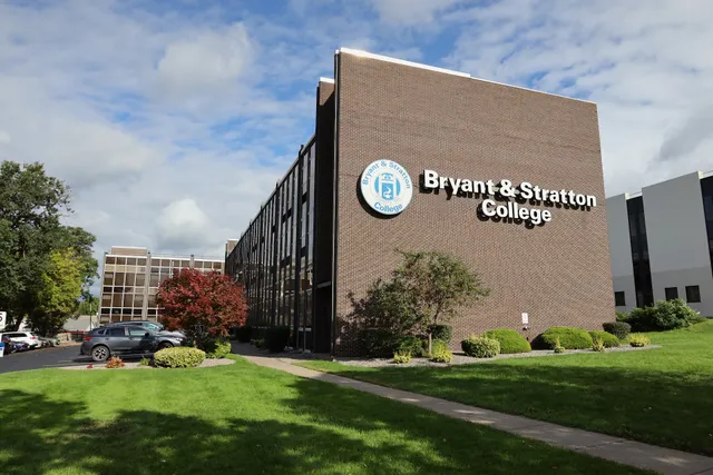 Bryant & Stratton College - Syracuse, NY Campus