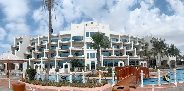 شاطئ درة العروس