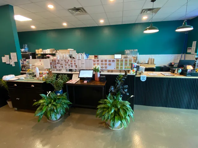 TEA CHA Boba Tea and Sweets