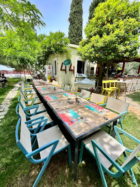 44 Miles Garden Coffee & Food