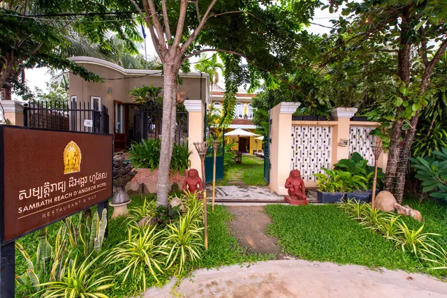 Sambath Reach D' Angkor Hotel