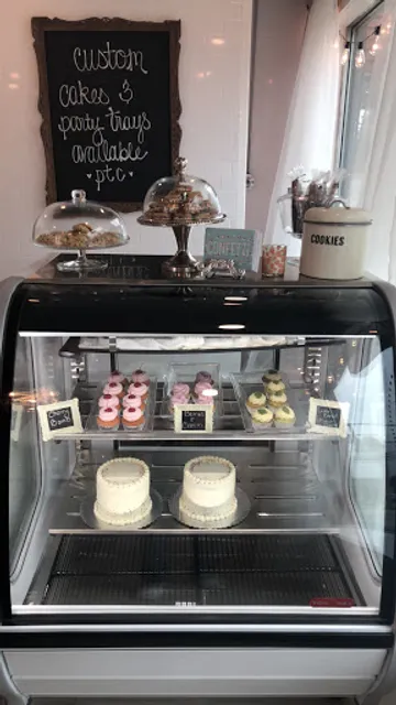 Pretty Tasty Cupcakes