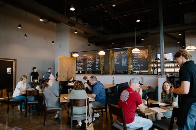 Tusk & Trotter American Brasserie Rogers