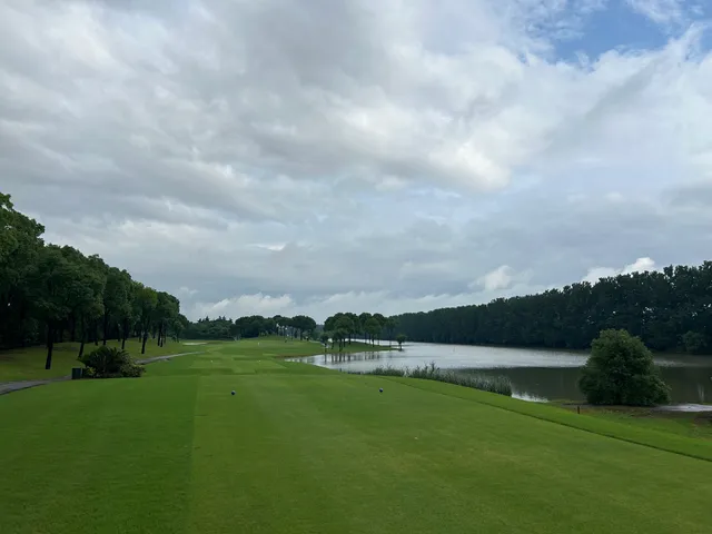 Shuangshan Golf Hotel