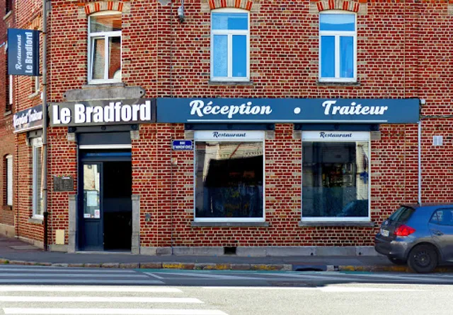 Au Bradford
