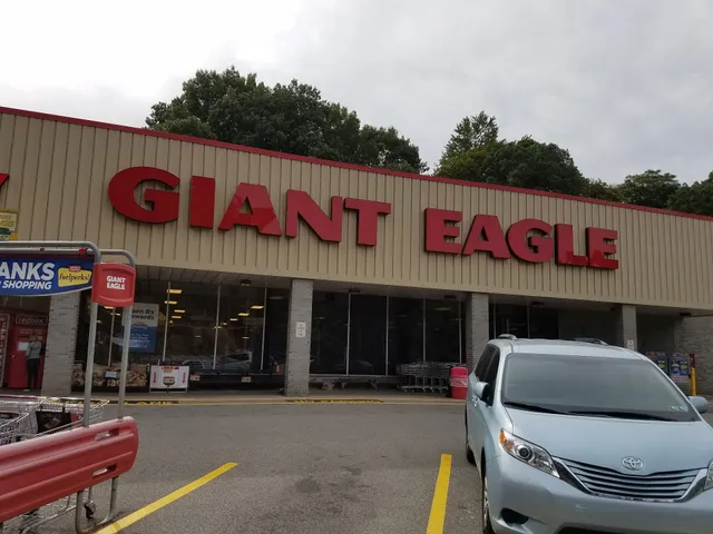 Giant Eagle Supermarket