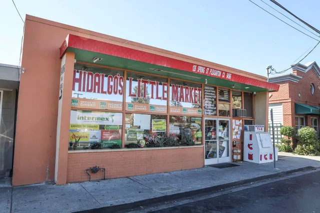 Hidalgo's Little Market