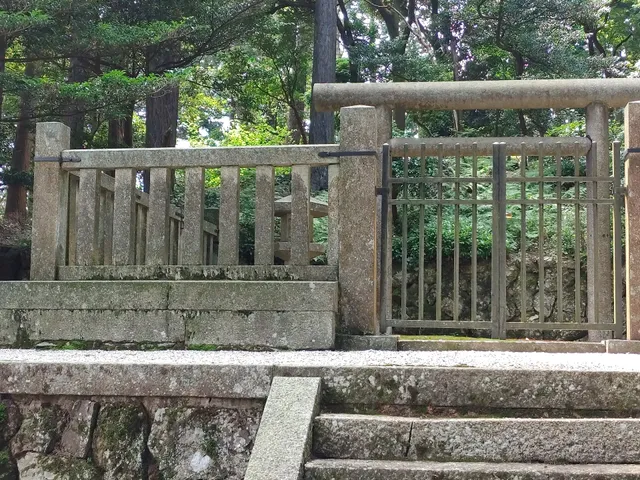 Mausoleum of Emperor Junna