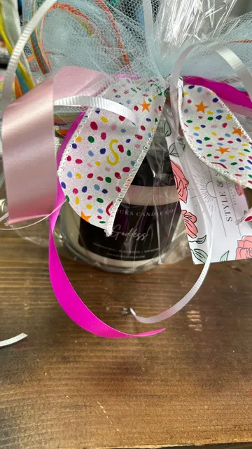 Style & Sun Beauty Salon + Gift Shop