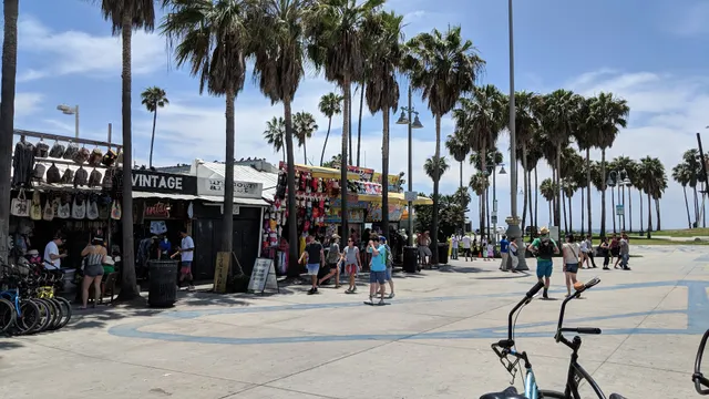 Venice Boardwalk Bike Rental