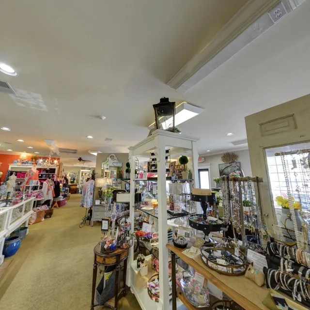 Southern Traditions Gifts & Interiors of McMinnville TN