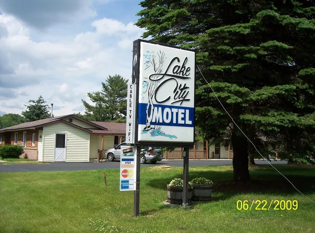 Lake City Motel