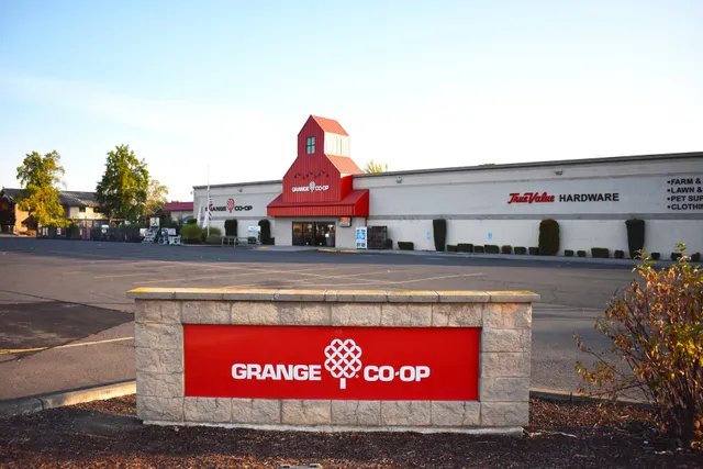 Grange Co-op