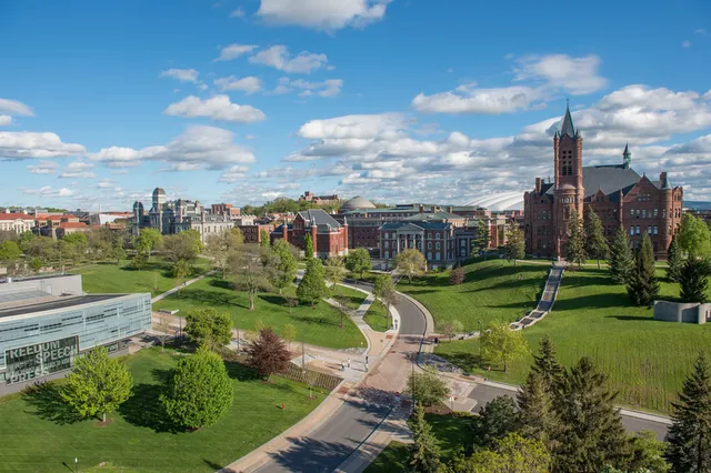 Maxwell School of Citizenship and Public Affairs @ Syracuse University