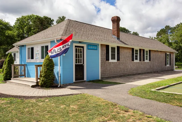 Sun Retreats Peters Pond