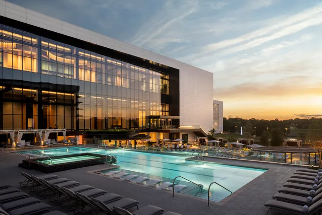 Loews Arlington Hotel & Convention Center