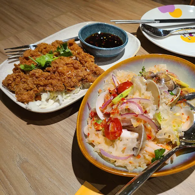 饗泰多泰式風格餐廳 嘉義耐斯店