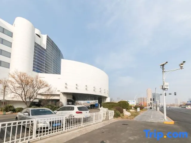 Tianjin Crystal Palace Hotel