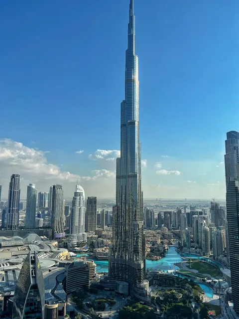 Burj Khalifa/ Dubai Mall Metro Station