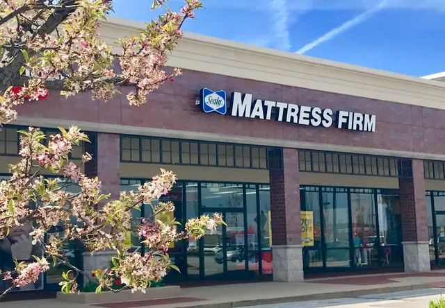 Mattress Firm Chesterfield Commons