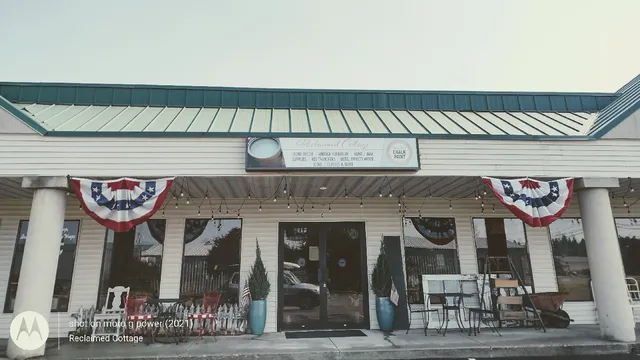 Reclaimed Cottage & Vintage Market